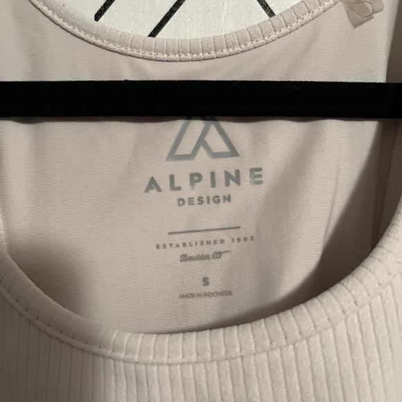 Alpine Design Women's Ascent Bra Tank Top - Picture 3 of 10